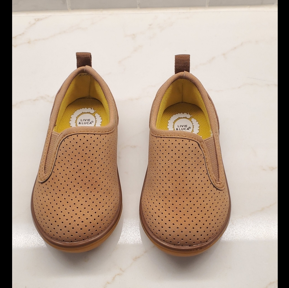 Livie & Luca Shoes Size 6 Toddler